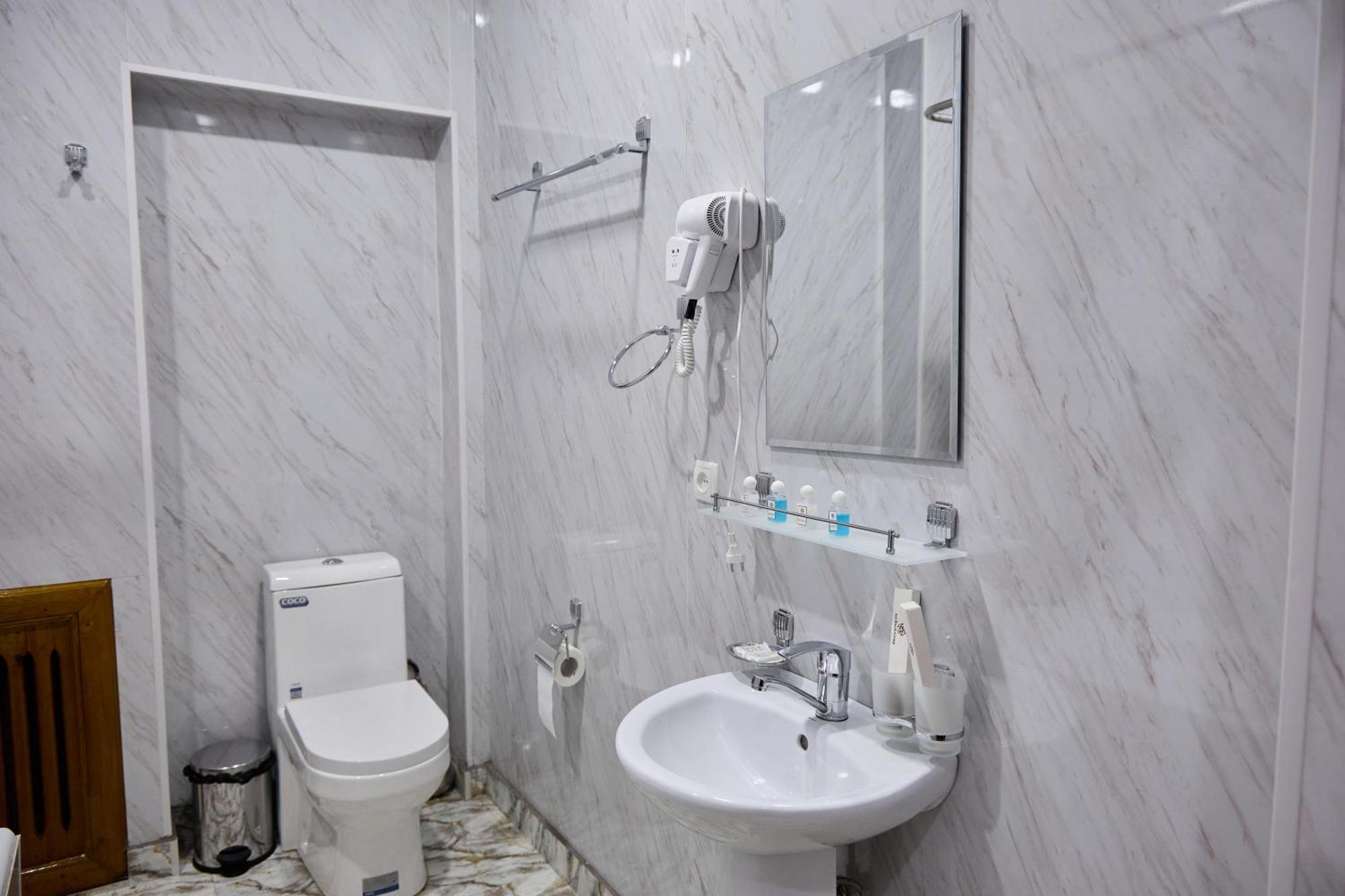 Art Garden Hotel タシュケント 部屋 写真